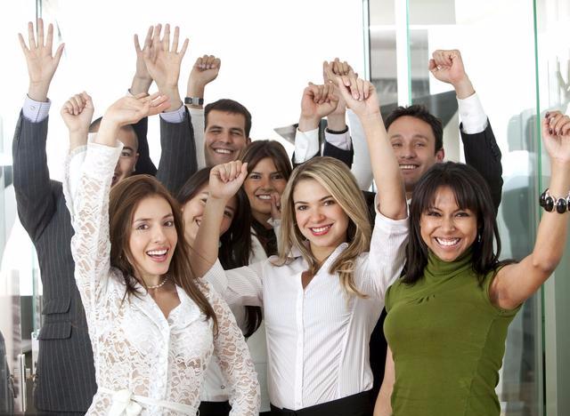 富士康底层员工待遇,富士康员工薪资排名