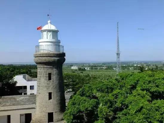 这座风光不输三亚的海滨小城,这座海边小城风光不输三亚