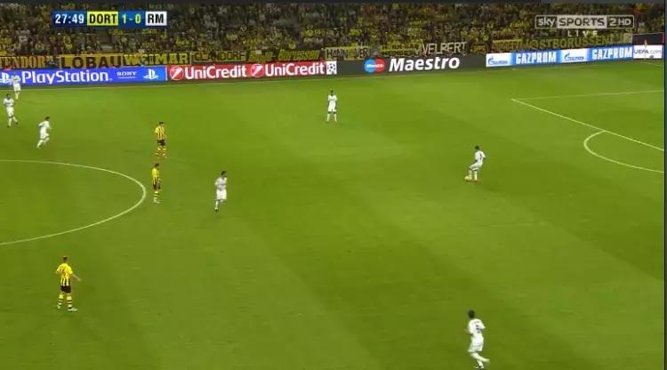 足球比赛433阵型,足球433阵型详解