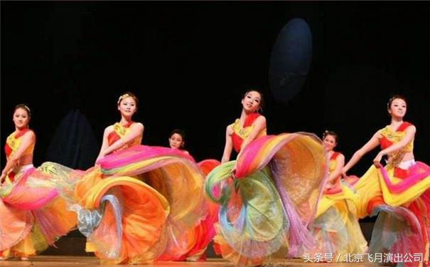 商场活动策划舞美效果,商业演出活动策划怎么做