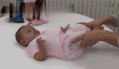 宝宝几天不拉便便是攒肚还是便秘,宝宝几天不拉屎是攒肚