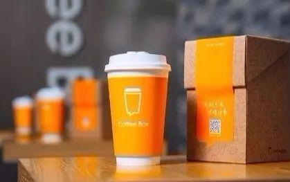 星巴克的反击，携手饿了么上演三国杀~