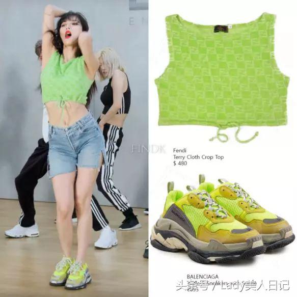 性感马儿金泫雅的十九禁穿搭，身材火辣凹凸有致网友：蠢蠢欲动