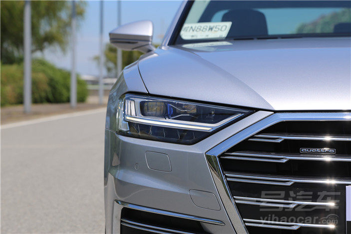 奥迪a8l60tfsiquattro试驾,奥迪a8l试驾视频55tfsi豪华