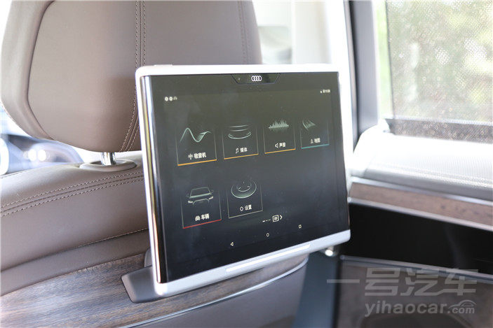 奥迪a8l60tfsiquattro试驾,奥迪a8l试驾视频55tfsi豪华