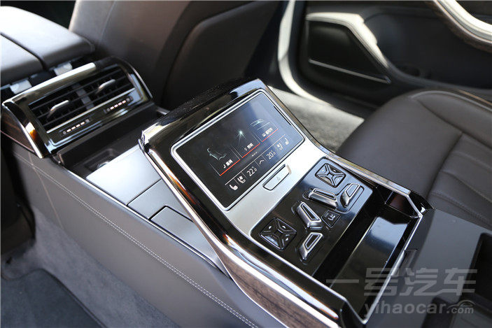 奥迪a8l60tfsiquattro试驾,奥迪a8l试驾视频55tfsi豪华
