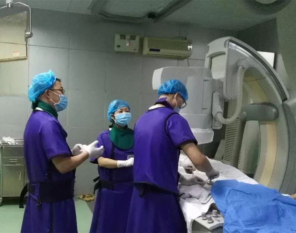 输卵管堵塞介入治疗法是怎么回事,输卵管堵塞介入治疗