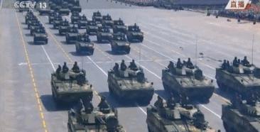 晚清军队装备加特林机枪,旧中国兵工厂仿制的机枪