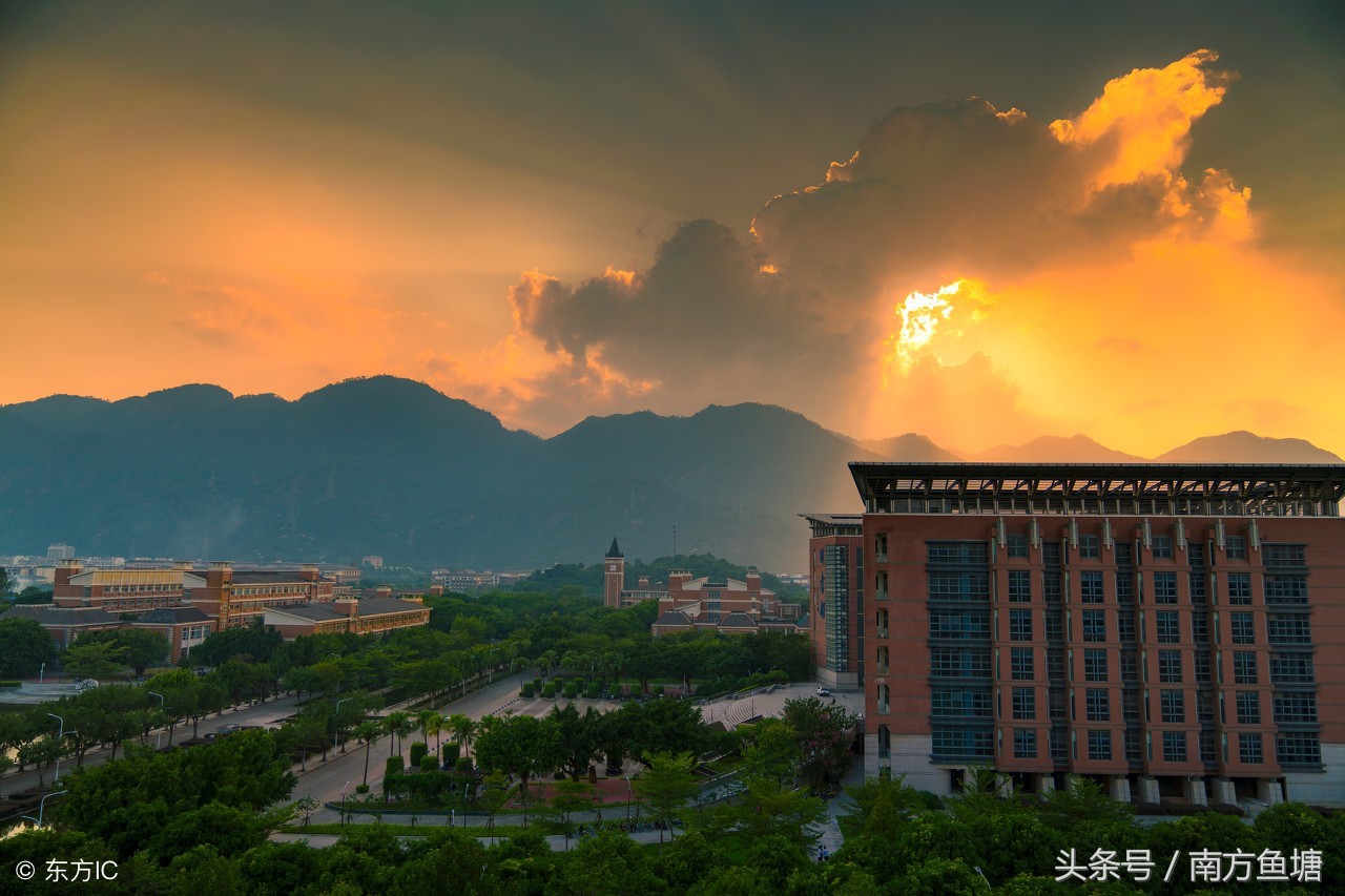 师范类大学全国排名前十，它是前十里唯一没有入选双一流的大学
