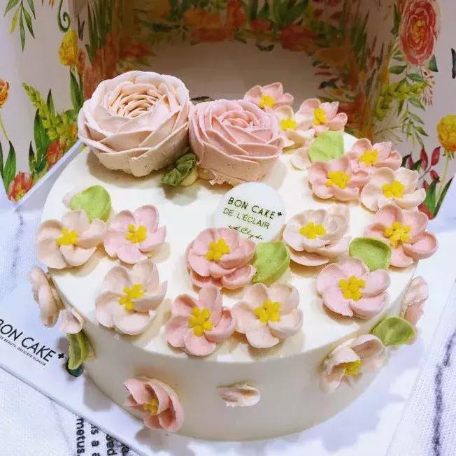 超漂亮六寸生日蛋糕,超好看时尚生日蛋糕