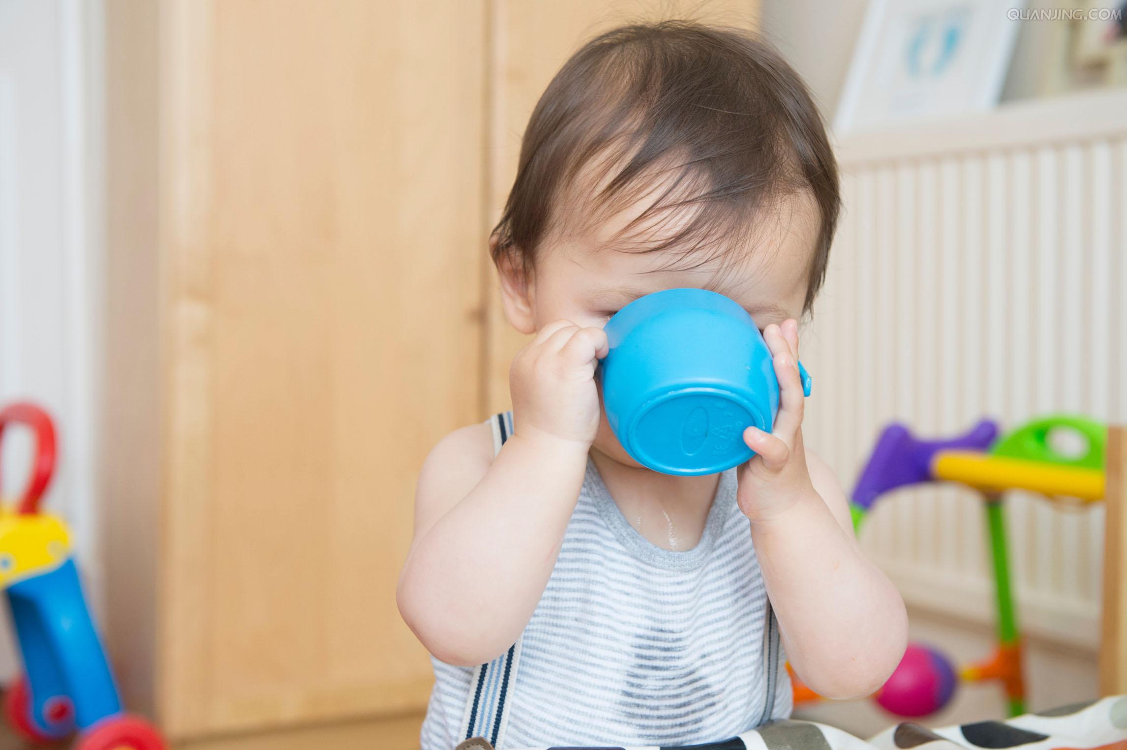 宝宝中暑的4大信号！竟然超过一半妈妈没看出来