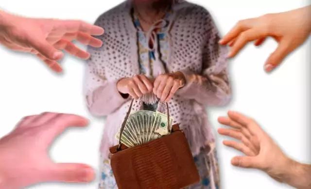 妈妈年纪大了老被人忽悠买保健品,欺骗老人购买保健品的套路