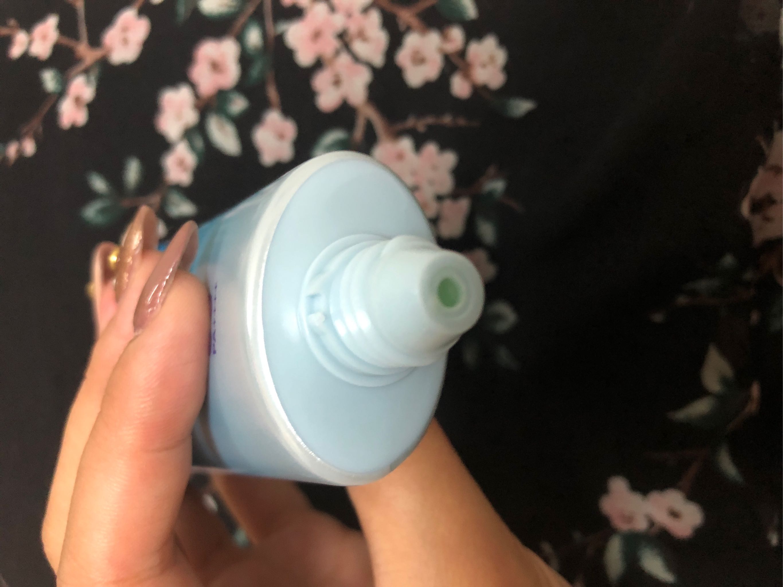 防晒露干性能用吗,防晒露都很油吗