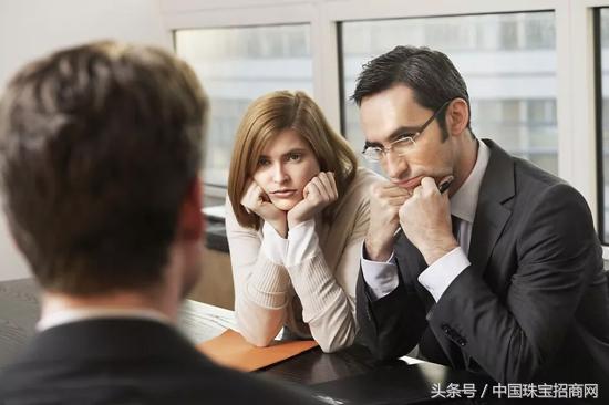 珠宝导购哭着喊着一直想要的迎宾话术和留客技巧，今天免费奉献了