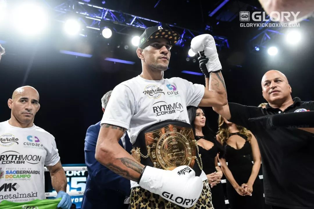 佩雷拉打哭美丽死神,美丽死神被佩雷拉击败过吗