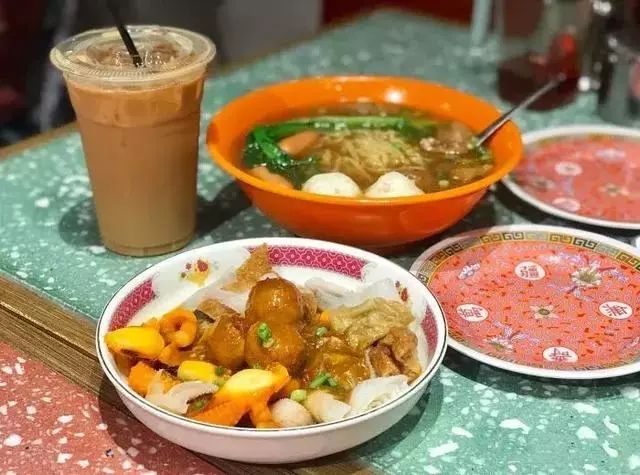 世纪金源购物城美食,世纪金源乐活好吃街