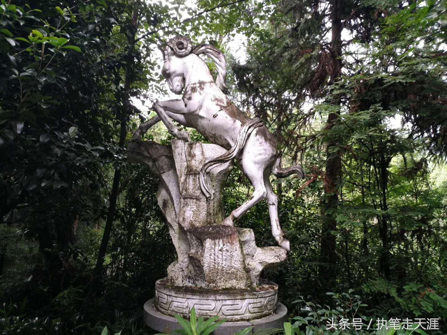 曾经成都人首选的度假小镇大邑花水湾，现在怎么样了？