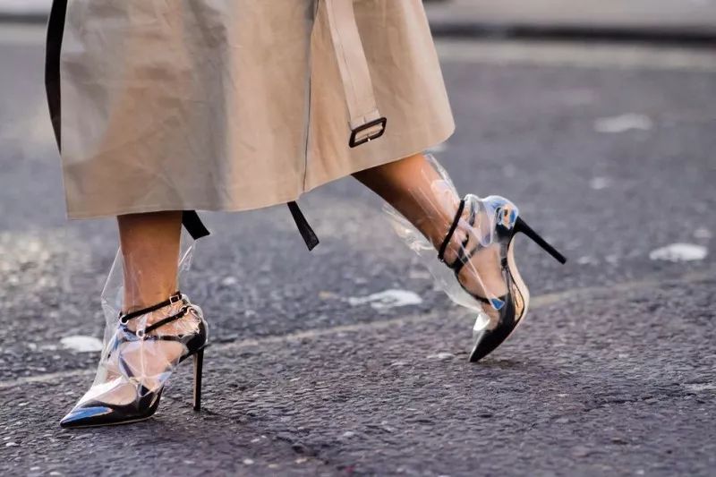 大半个时尚圈都在穿什么单品,半个时尚圈都在穿的泰迪熊外套