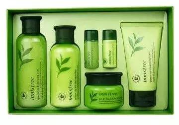 高端护肤品适合什么年龄段用,女人多大年龄要用抗衰老的护肤品