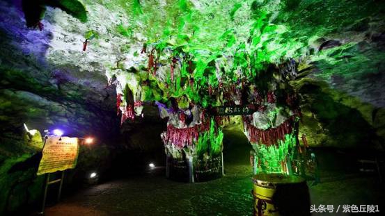 天下奇观—兴文石海，三绝共生（原创）