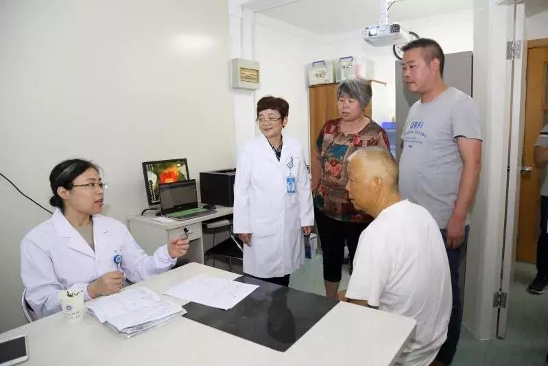 女子怀胎8月确诊癌症晚期,怀胎8月得癌症