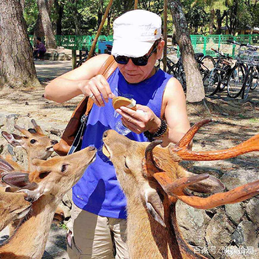 娱乐圈尊老爱幼的典范，他用实际行动诠释什么是尽善尽美
