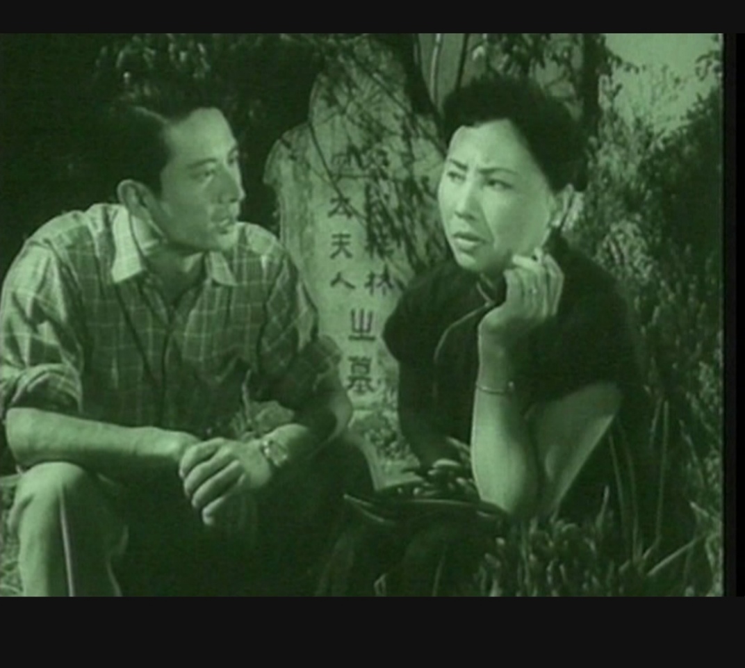 曾记否，电影里那些抽烟的女人