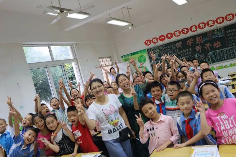 温江3所学校教师招聘,温江教师报考公告