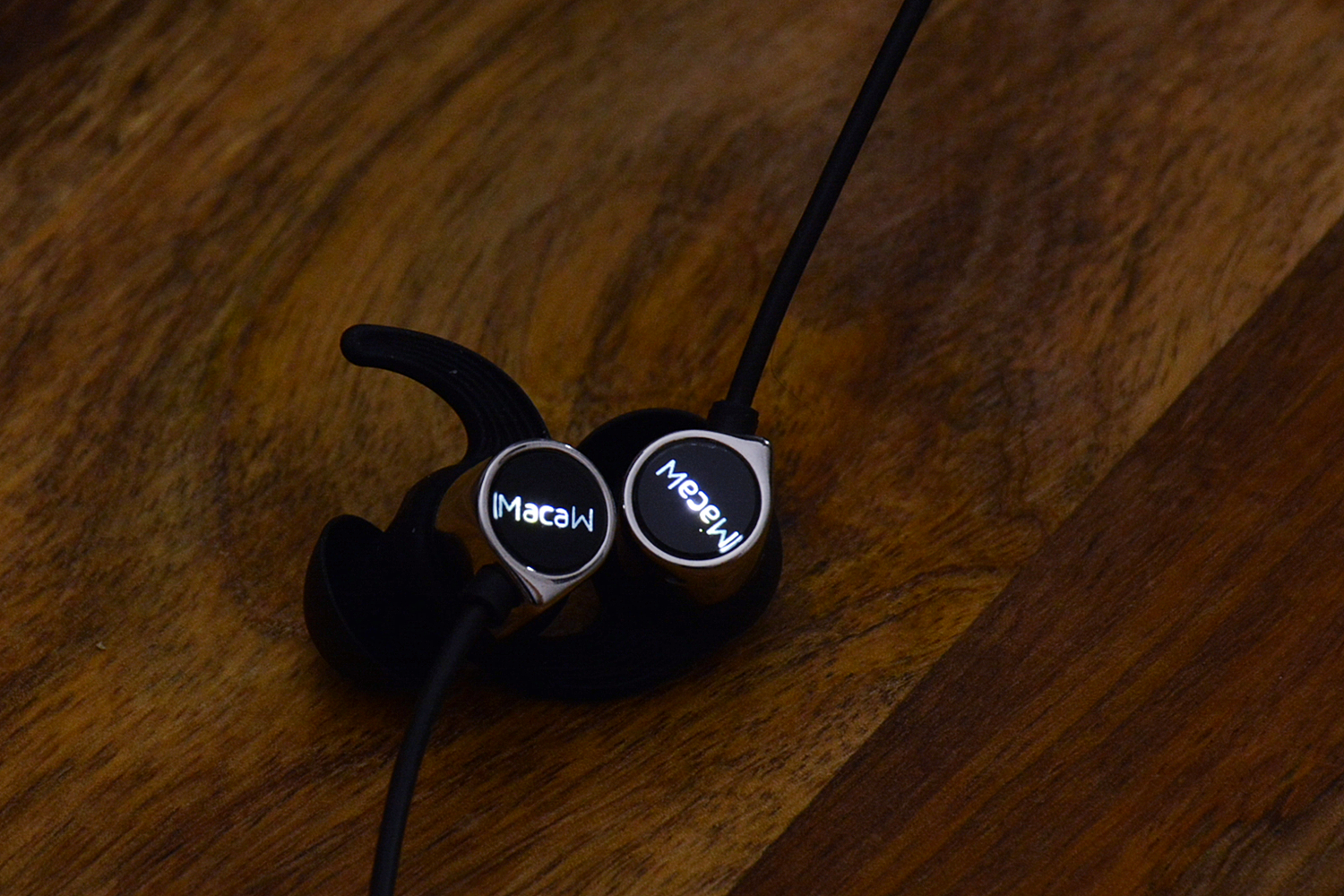 高品质运动耳机畅享动感音乐,运动耳机听歌测评