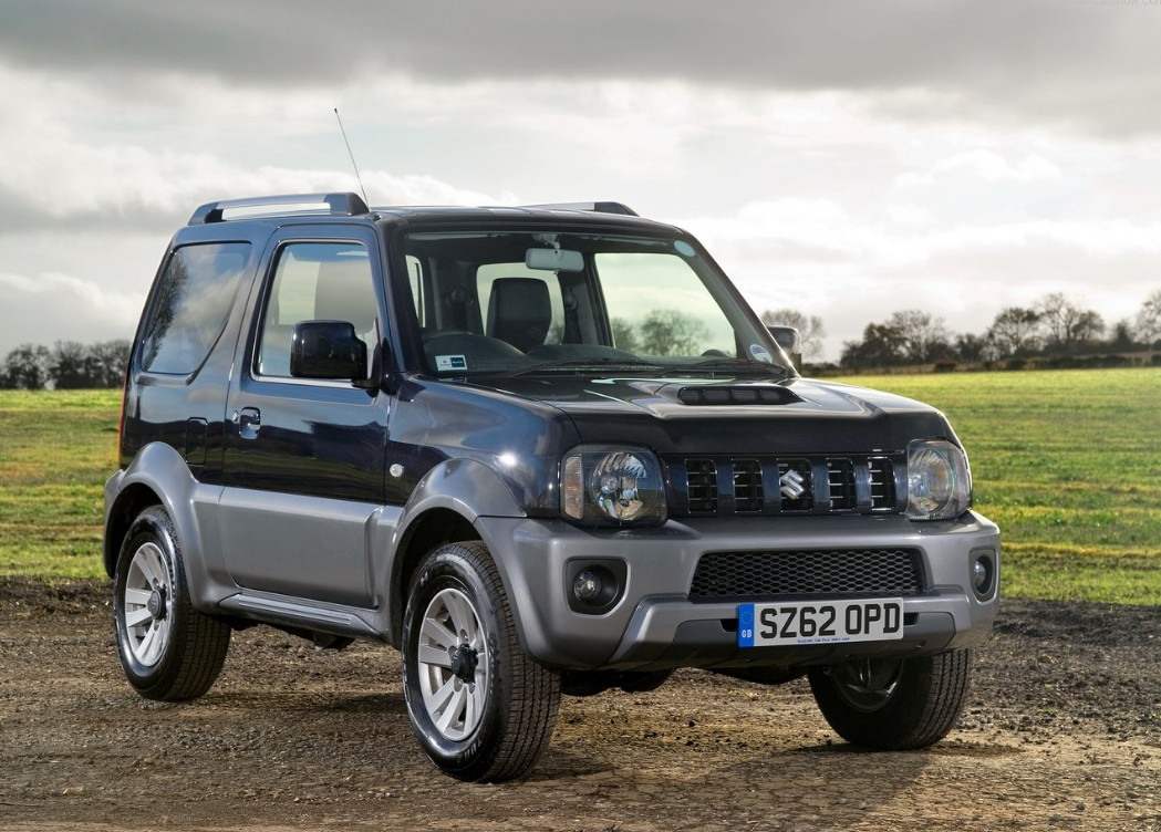 车顶行李架上放物品扣分吗,车顶装行李架会影响安全吗