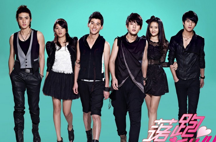 绯闻女孩queens演员,绯闻女孩queens经典造型