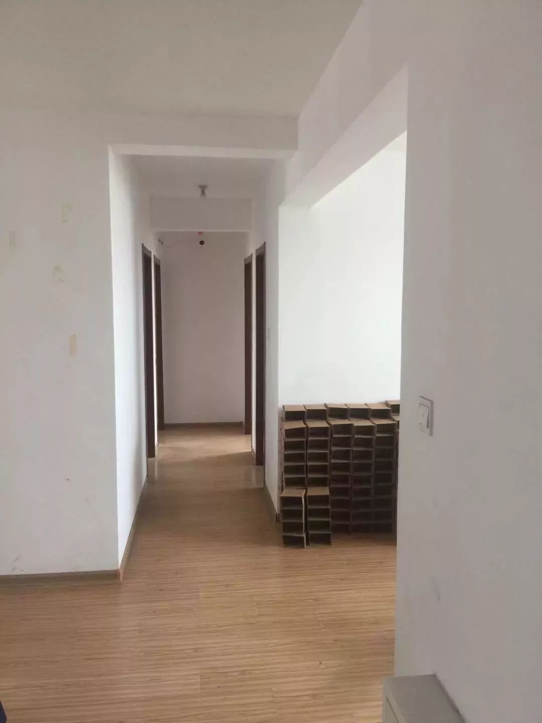 济南历城区人民法院关于拍卖重汽翡翠清河130.84平米房产一套的公告！欢迎竞拍！