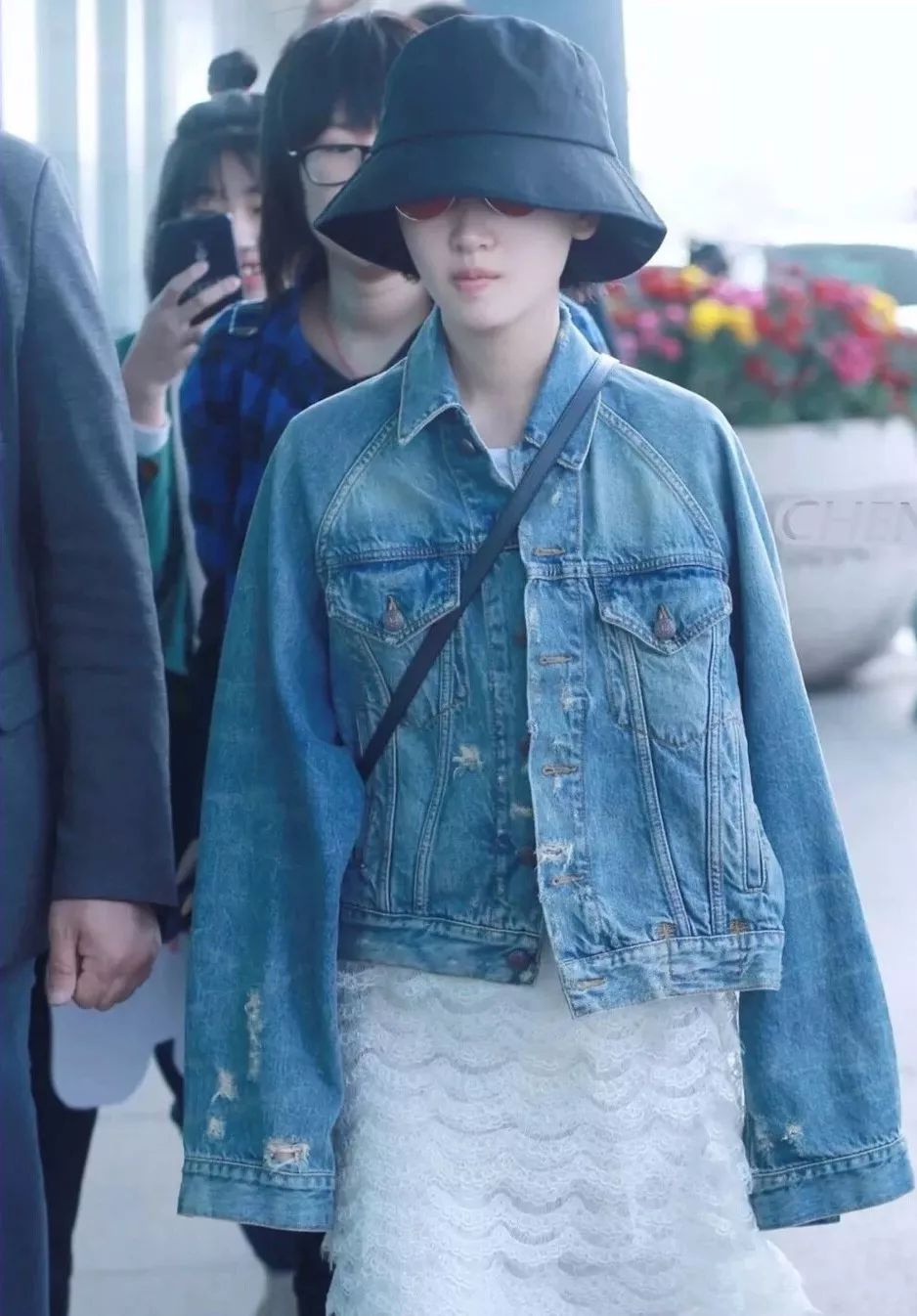 平胸如何穿出好身材,平胸怎么显身材