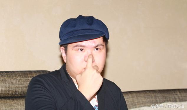 玻尿酸隆鼻的网红,因打玻尿酸毁容的男网红