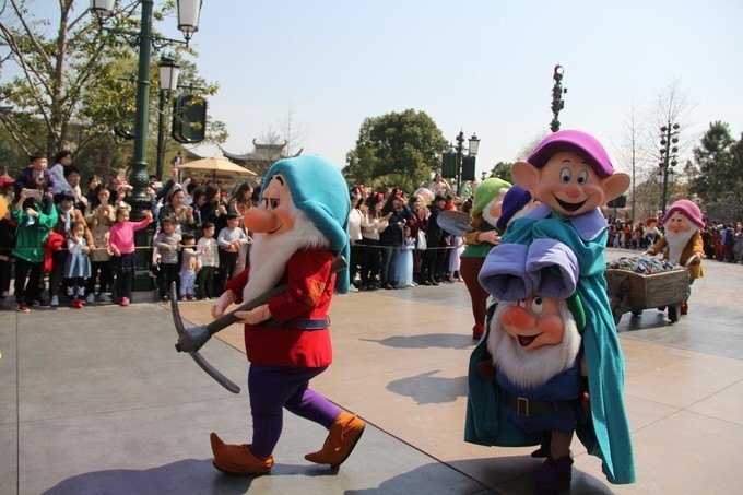 上海迪士尼一日游攻略超详细,上海迪士尼住宿攻略两日游