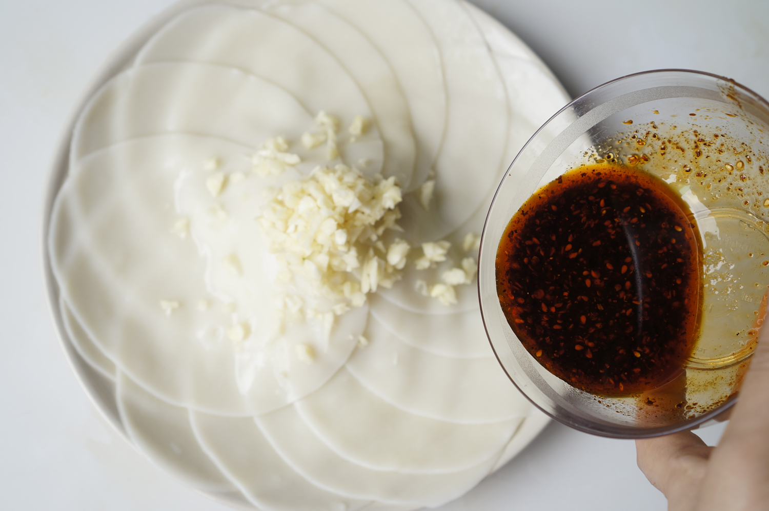 包饺子剩下的烫面怎么处理,包饺子剩下的皮怎么处理