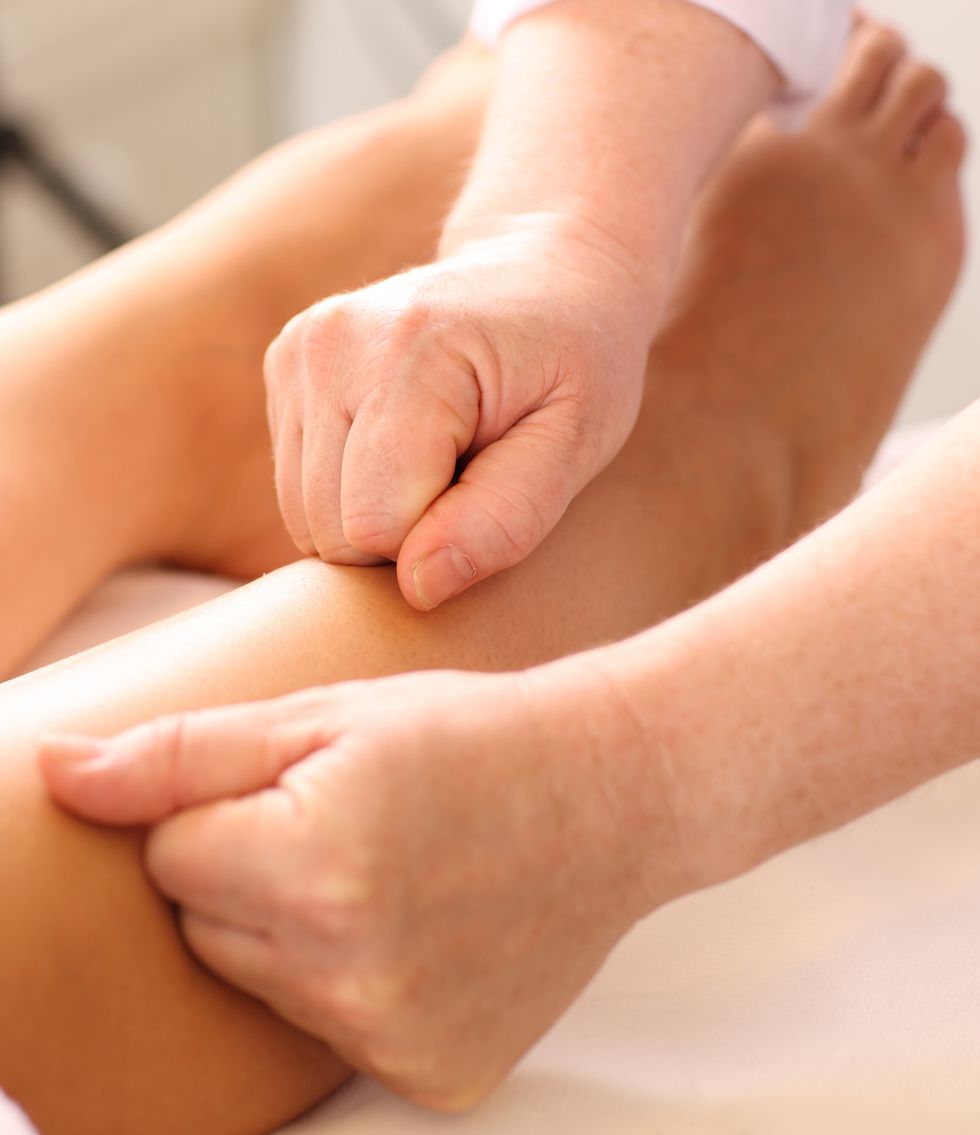 怎么瘦大小腿肚最快最有效的方法,躺着瘦肌肉型小腿肚最有效的方法