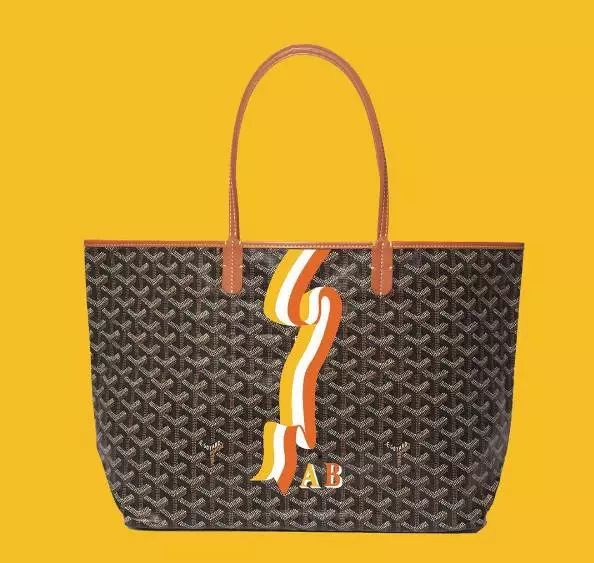 怎么买奢侈品包包比较靠谱 (新手买奢侈品包包应该买哪种)