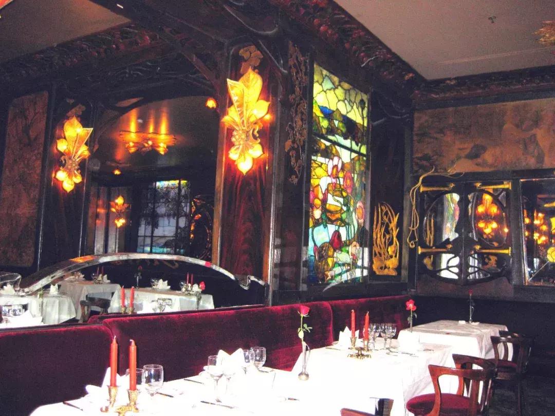 我给转业兵妹妹找了份月薪三万的工作，她却差点打死我