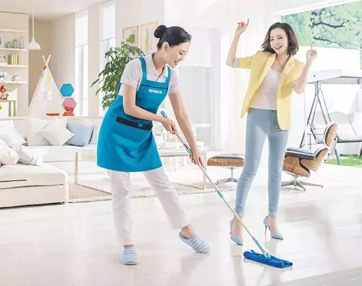 我给转业兵妹妹找了份月薪三万的工作，她却差点打死我