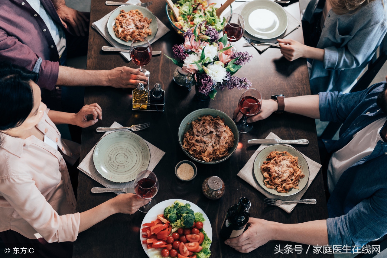 晚饭吃得太晚容易发胖吗,晚饭吃得太晚会影响肝疼
