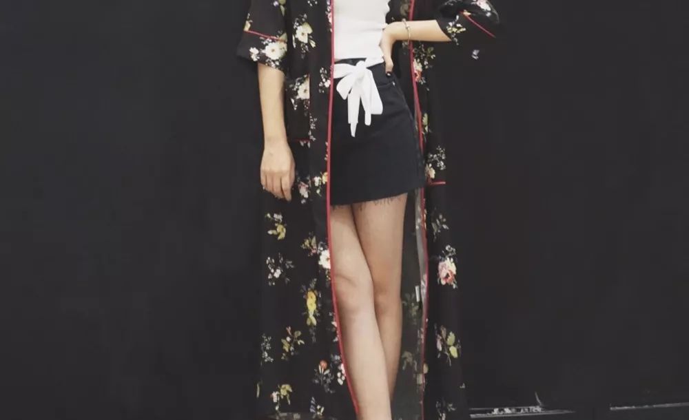 出去旅游穿什么好看又时尚,最美的度假穿搭跟着穿美翻