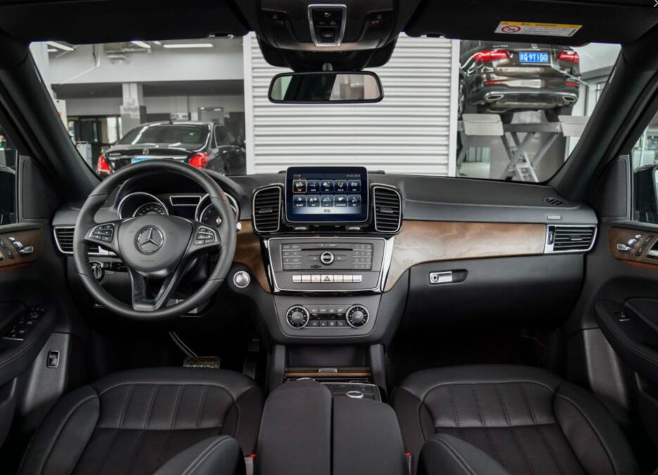 17款奔驰glc43特别版评测,新款gl3的缺点