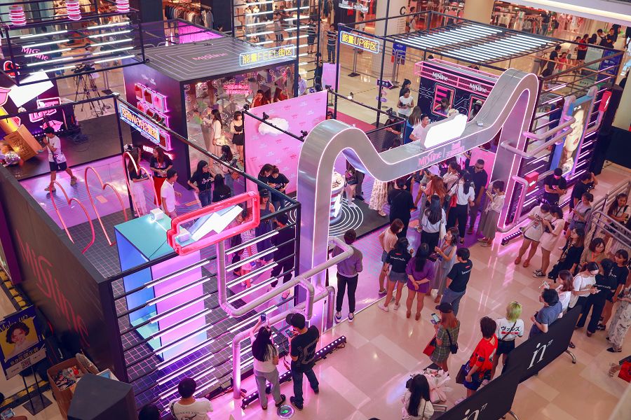 戚薇介绍美妆产品,戚薇彩妆单品