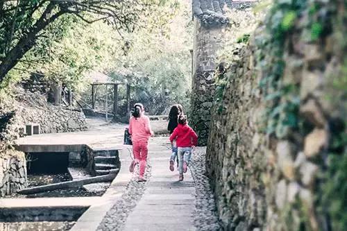 浙江杭州隐藏了一个绝佳旅行地,杭州车程一两个小时的旅游攻略