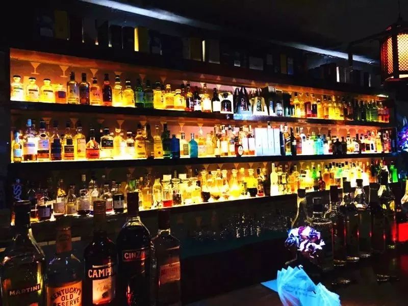 郑州好玩的酒吧夜店,郑州好玩酒吧排名前三