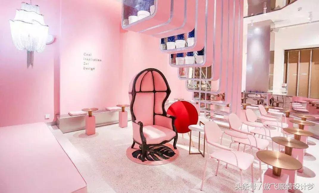 粉蓝色华伦天奴,粉色red华伦天奴