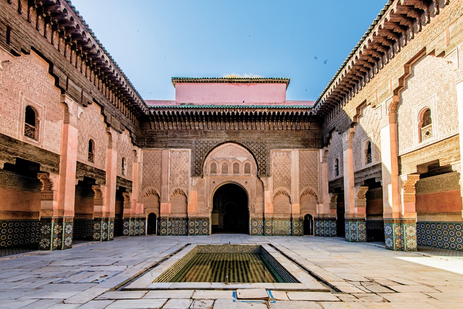 旅行者摩洛哥红色之城马拉喀什,摩洛哥马拉喀什旅行视频