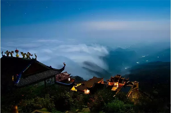 您好！我叫广安，这是我的新名片！