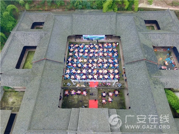 您好！我叫广安，这是我的新名片！